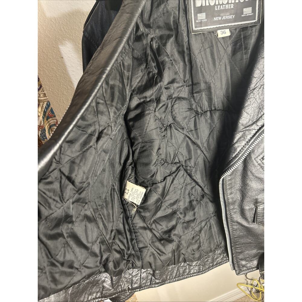 Leather Jacket - Picture 4 of 8